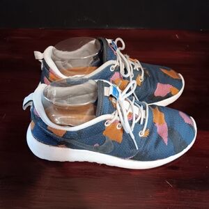 Size 7.5 - Nike Roshe One JCRD Print Blue